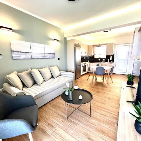 Cosy Apartment With Great Views Longa Екстер'єр фото