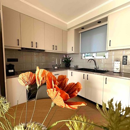 Cosy Apartment With Great Views Longa Екстер'єр фото