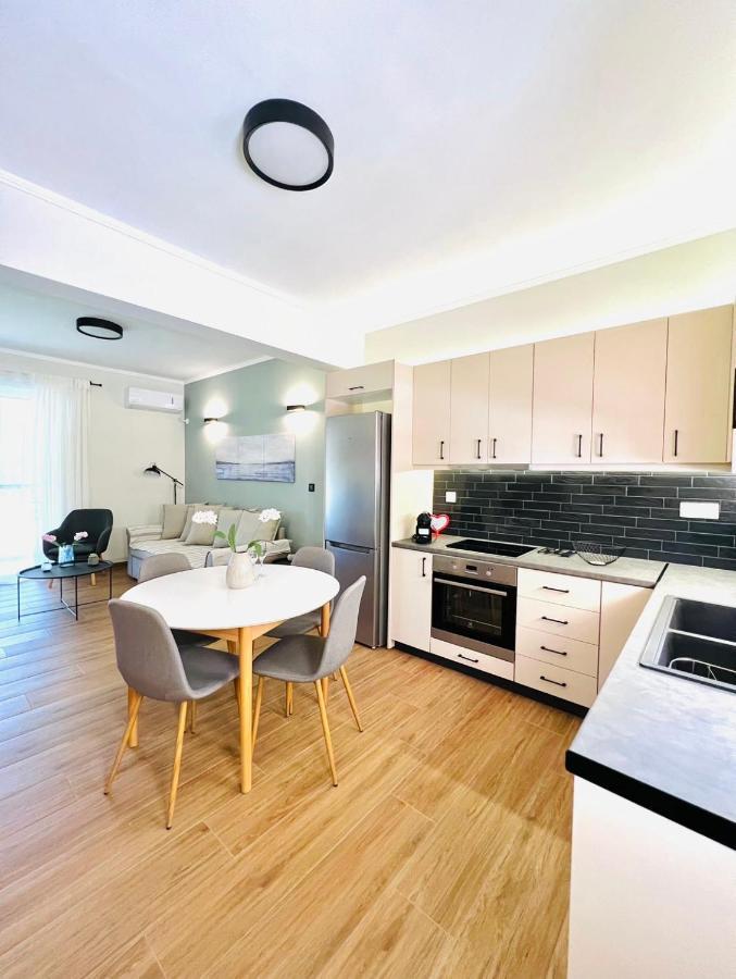 Cosy Apartment With Great Views Longa Екстер'єр фото