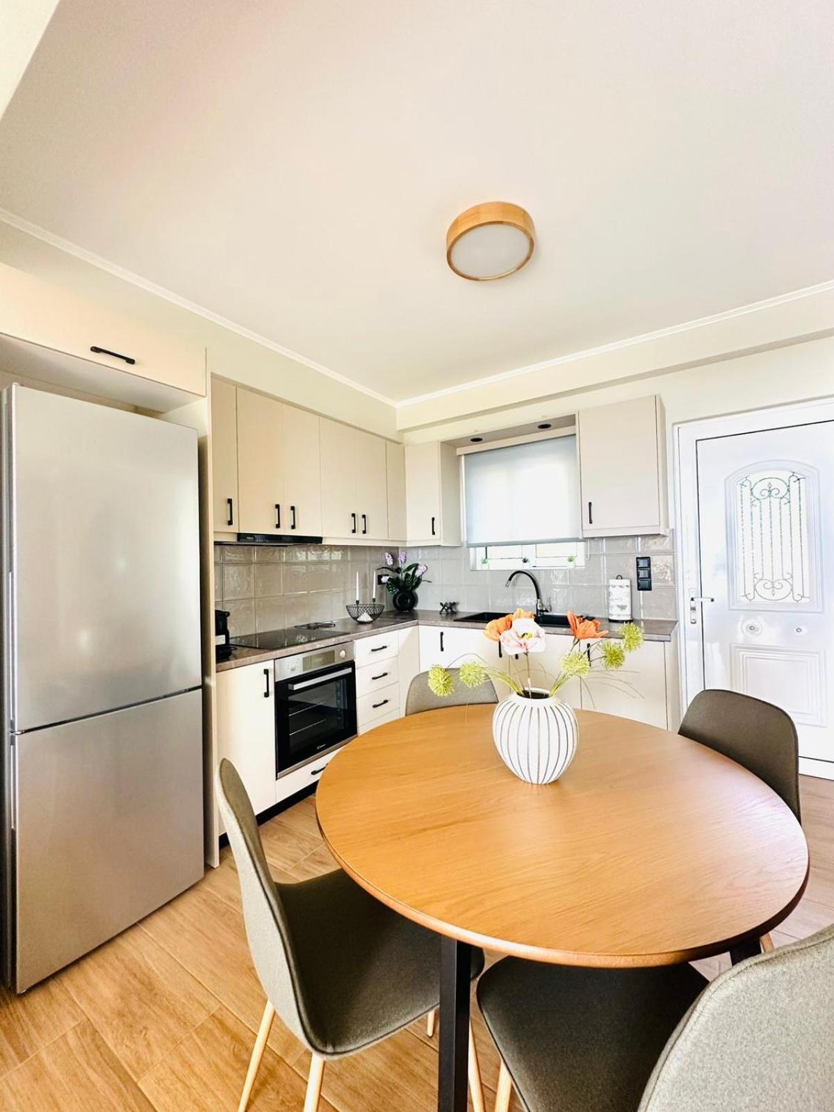 Cosy Apartment With Great Views Longa Екстер'єр фото